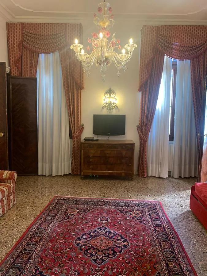 Venezia San Polo Corner Porzione Piano Nobile Apartamento Italia